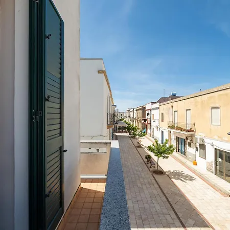Apartment Da Gio, A Due Passi Dal Mare Calasetta