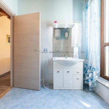Da Gio, A Due Passi Dal Mare Apartment Calasetta